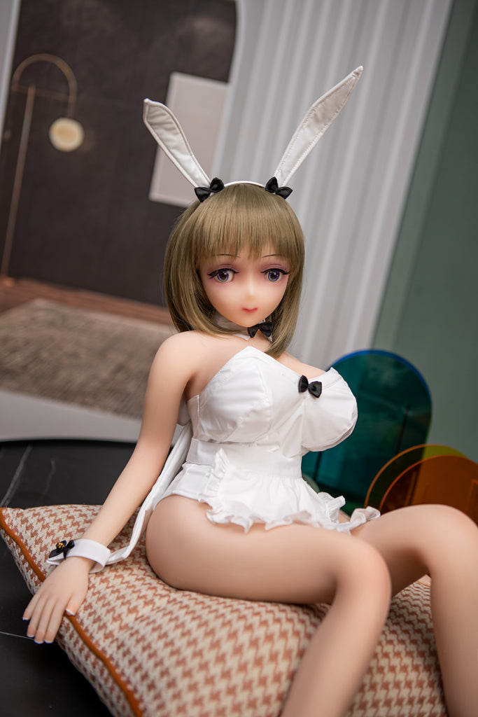 anime-character-sex-doll-tpe-skin-detail-in-bedroom